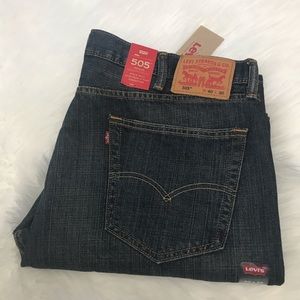 NEW wTag-Men’s LEVI’S 505 Straight Jeans 40 x 30